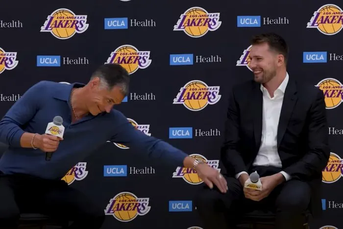 Los Angeles Lakers sprzedani po raz kolejny za rekordową kwotę