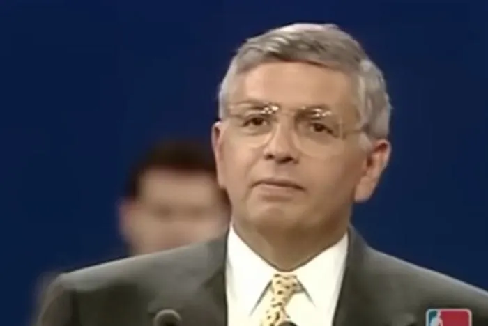 David Stern: „Sprzedawać, sprzedawać i jeszcze raz sprzedawać”