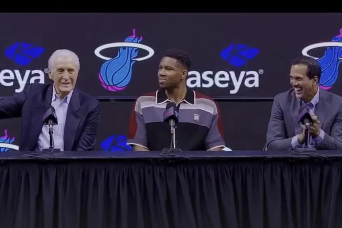 Wake-Up: Silver czeka na LeBrona. Żarty z Indiany (!). Giannis przywitany w Miami. Riley spełnia marzenia