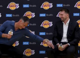 Los Angeles Lakers sprzedani po raz kolejny za rekordową kwotę